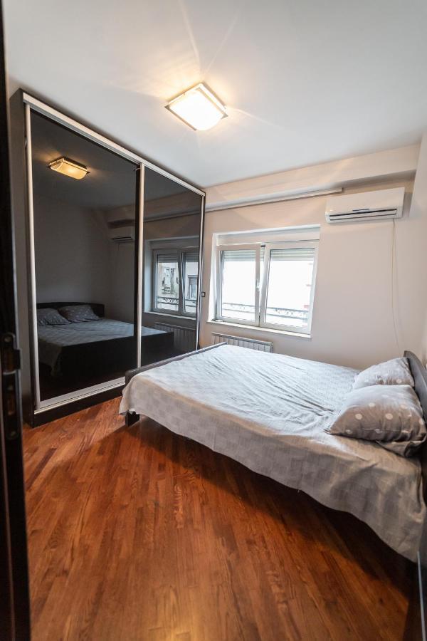 Vracar Historical Suites Beograd Bagian luar foto